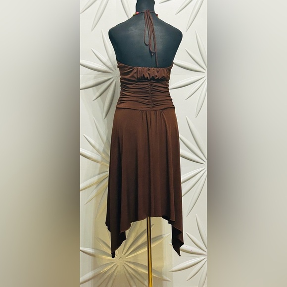 Wrapper, size medium, chocolate beaded halter dress, in good preloved condition - Picture 2 of 4